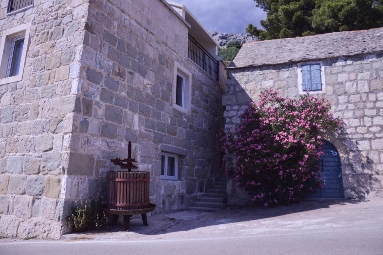 Апартаменти Old Stone House Klaric Брела Екстер'єр фото